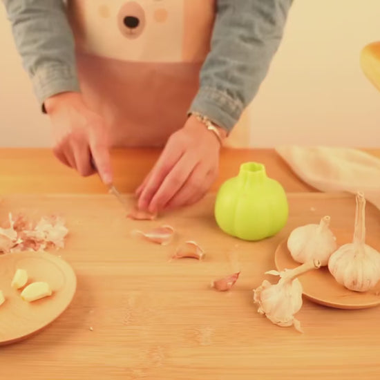 Magic Silicone Garlic Peeler Fast